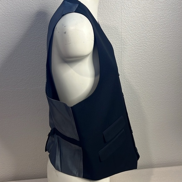 JF Ferrar Modern Fit Black Suit Vest Men’s Medium – Sleek Formalwear - Picture 2 of 9